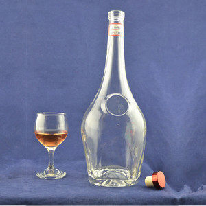 <span class=keywords><strong>Vodka</strong></span> conception verre bouteille 1.<span class=keywords><strong>5</strong></span> <span class=keywords><strong>litre</strong></span> fournisseur de la chine - Product Image 1
