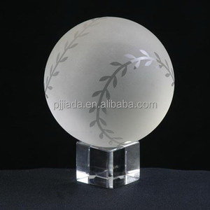 Prix sportif Cristal Verre Football Basketball Compétition Prix d'honneur Boule <span class=keywords><strong>de</strong></span> cristal Graduation Souvenir <span class=keywords><strong>Cadeau</strong></span> - Product Image 3