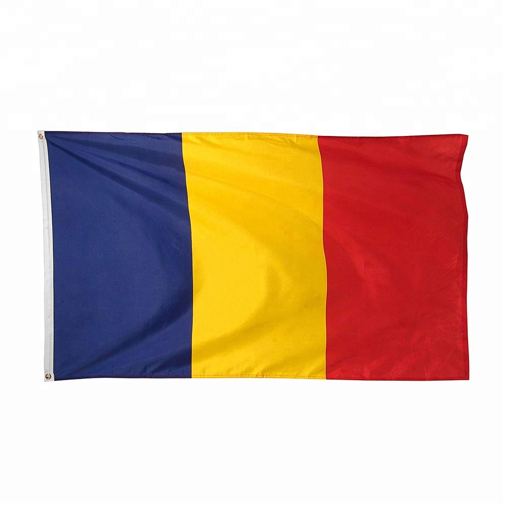 Синий желтый красный флаг с рисунком