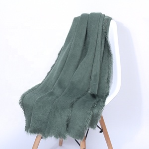<span class=keywords><strong>Sciarpa</strong></span>/Stola <span class=keywords><strong>in</strong></span> Cashmere da <span class=keywords><strong>Donna</strong></span> Invernale Spessa, Colorata, Stile <span class=keywords><strong>Lana</strong></span>, Tinta Unita, Lavorata a Maglia, per Commercio all'Ingrosso - Product Image 3