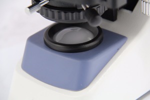 OPTO-EDU A12.1303-M 사중 Nosepiece 임상 광학 현미경 - Product Image 4