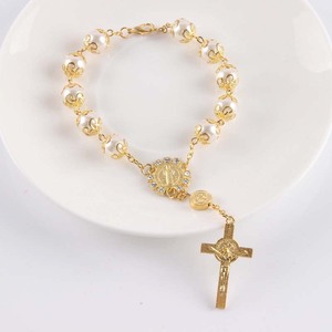 Italia Fashion Design 8mm St.Benedict perla con Capped oro <span class=keywords><strong>argento</strong></span> Decade <span class=keywords><strong>bracciale</strong></span> cattolico <span class=keywords><strong>rosario</strong></span> - Product Image 2