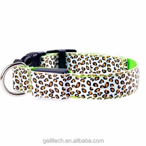 Fournir <span class=keywords><strong>collier</strong></span> de chien de mode de <span class=keywords><strong>Grain</strong></span> de Léopard Conception réfléchissant clignotant led <span class=keywords><strong>collier</strong></span> de chien - Product Image 2