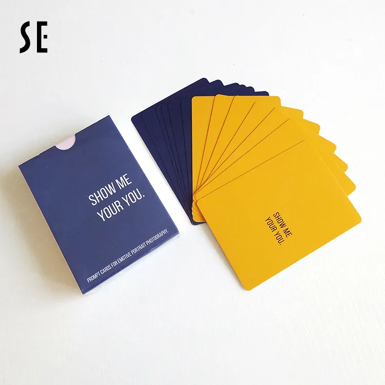 China tipo de anúncio e design personalizado impresso jogar cartas jogo