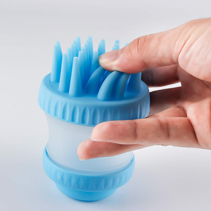 Pet <strong>Dog</strong> <strong>Bath</strong> and Massage Brush Pet Scrubber Shampoo Dispenser Pet Cleaning Device <strong>Dog</strong> Washer With Silicone Brush Bristle - Product Image 2