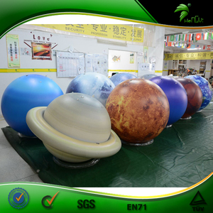 Pallone Gonfiabile Gigante in PVC da 2m, Globo Pubblicitario, Pallone ad Elio 3D a Forma di Pianeta - Product Image 1