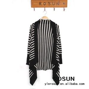 noir et <span class=keywords><strong>blanc</strong></span> motif rayé <span class=keywords><strong>cardigan</strong></span> <span class=keywords><strong>long</strong></span> femme - Product Image 1