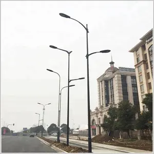 Outdoor Galvanized 3〜15メートルSingle Arm Double Arm Steel Street Light Pole Q235 Lamp Post Pole