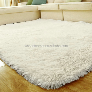 Wholesale <strong>Cheap</strong> Polyester Plush Machine Made Eco-Friendly Antimicrobial Anti-Slip Superfine Encryption Durable Reversible <strong>Rug</strong> - Product Image 1