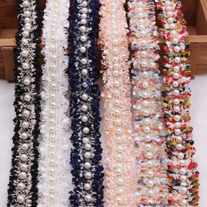 New Popular 3d Embroidered <strong>Appliques</strong> <strong>Handmade</strong> <strong>Beaded</strong> Lace With Pearl