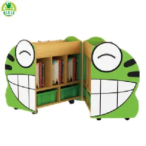 Niños de dibujos animados de estantería de madera de forma de rana estantes para niños QX-202D