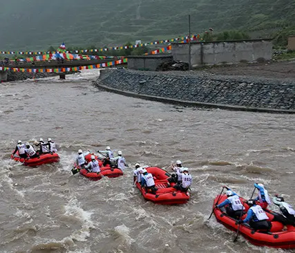 Heavy duty zattera gonfiabile 365 rafting coppa del mondo di fabbricazione per yushu rafting