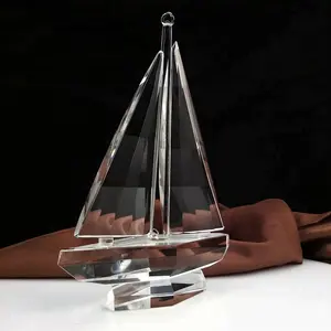 Customization Crystal Model New Design Crystal Sailing Ship/Boat Model For Wedding And Business Gift