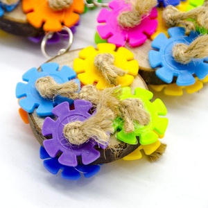 <span class=keywords><strong>Jouet</strong></span> de rognures de <span class=keywords><strong>perroquet</strong></span> <span class=keywords><strong>en</strong></span> <span class=keywords><strong>bois</strong></span> <span class=keywords><strong>jouet</strong></span> oiseaux <span class=keywords><strong>jouet</strong></span> quatre gâteaux meulage <span class=keywords><strong>jouet</strong></span> bûches résistant aux morsures - Product Image 4