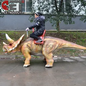 Mechanischer Dinosaurier-Reit roboter für Kinder, Tiermodell, Triceratops