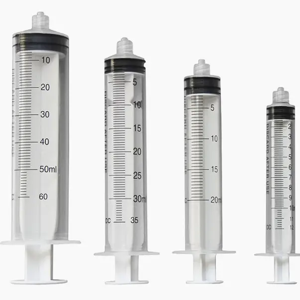 Высококачественный медицинский пластиковый шприц для инъекций с иглой