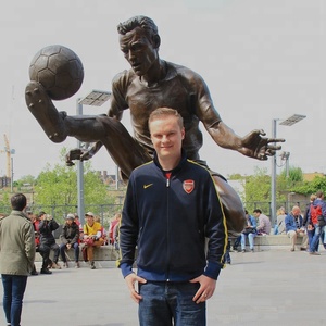 Célèbre Sculpture Vie Taille Sportif Dennis <span class=keywords><strong>Bergkamp</strong></span> Statue Bronze Football Sculpture - Product Image 2