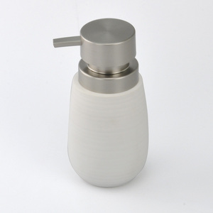 Distributeur de lotion cylindrique en céramique ronde grise de marque - Product Image 5