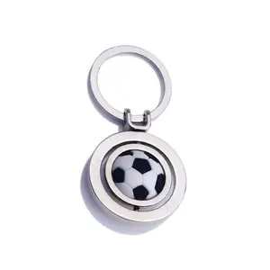 Toptan Promosyon Ucuz Fantastik Futbol Kulübü Hatıra Metal 3D Futbol Döndürülmüş Anahtarlık