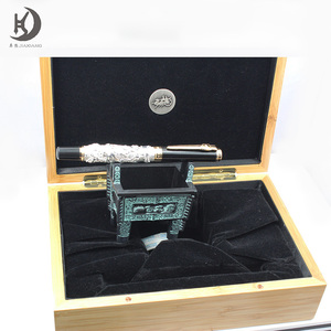 Jinhao — <span class=keywords><strong>stylo</strong></span> fontaine <span class=keywords><strong>de</strong></span> luxe, <span class=keywords><strong>de</strong></span> <span class=keywords><strong>marque</strong></span> célèbre, motif Dragon 3D, en métal lourd - Product Image 6