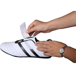<span class=keywords><strong>Chaussures</strong></span> de Taekwondo en simili cuir blanc, noir, semelle en caoutchouc, livraison gratuite pour échantillons, nouveau - Product Image 4