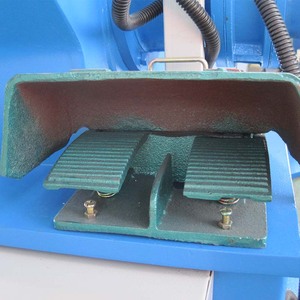 Máquina Dobladora de Perfiles Diversos para Varillas de Hierro de Diámetro Pequeño y Sección Delgada - Product Image 4