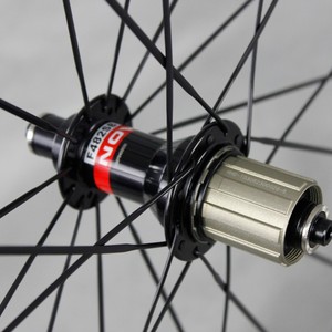 ICAN ใหม่38มิลลิเมตรคาร์บอน Clincher/ท่อล้อ700c ถนนจักรยานคาร์บอน Wheelset - Product Image 2