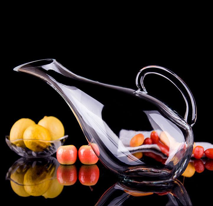 Free sample wholesale oblique mouth round crystal glass wine decanter