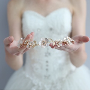 Commercio all'ingrosso Fatto A Mano in <span class=keywords><strong>oro</strong></span> Foglia di Headwear Accessori Da Sposa Fascia Orecchino Floreale di Cerimonia Nuziale Del Partito Di Cristallo Donne Copricapo - Product Image 3