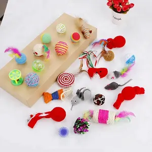 2018 Factory Supplier Pet Geschenkset Spielzeug Big Assorted Sisal Cat Toys Pack 24pcs