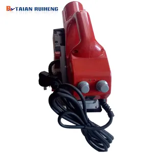 Hand held electric powered pond liner welding machine