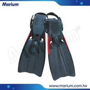 Aletas de Goma para Pies Completos con Hebillas de Liberación Rápida para Natación y Buceo - Product Image 2