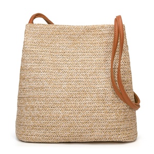 Women Fashion Summer Beach Large Handmade Shoulder Straw Rattan <strong>Tote</strong> <strong>Bag</strong> with <strong>Leather</strong> Shoulder Strap - Product Image 2