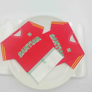 Santian papier 3 plis décoratif découpage debout T-Shirt forme <span class=keywords><strong>pré</strong></span>-plié serviettes de fête jetables imprimés Serviettes Style de sac - Product Image 1