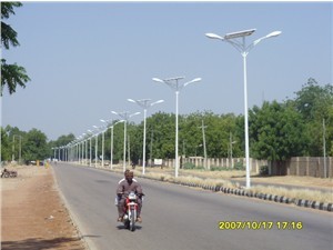 IP65 Rated Solar LED Garden Lamp 12V DC Outdoor Street Light Replacement for Existing Garden Lights · image 6