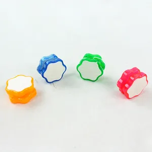 Neues Design Ausgefallene sechseckige Pulm blüte Kleine Plastik kinder Pädagogisches Yo-Yo-Sportspiel zeug für Eier kapsel