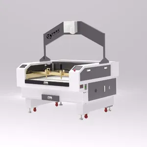 Hot sale fabric laser cutting machine double heads 80w projector location FlyKnit upper shoes