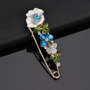 Large Scarf Pin <strong>Brooches</strong> Fashion Flower Crystal Bouquet <strong>Brooch</strong> for Women <strong>Saree</strong> Coat <strong>Brooch</strong> Pins - Product Image 4