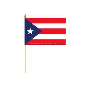 Bandiere a mano nazionali di Puerto Rico, bandiere a bastoncino di Puerto Rico, bandiere sventolanti di Puerto Rico