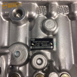 PC300-<span class=keywords><strong>7</strong></span> <span class=keywords><strong>PC360</strong></span>-<span class=keywords><strong>7</strong></span> 6D114 Bơm Phun Nhiên Liệu Diesel 6743-71-1131 - Product Image 4