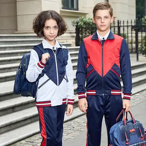 Hoge Kwaliteit Groothandel Jongens En Meisjes Schooluniform Kids Track Suits Set Met Custom Prive Logo