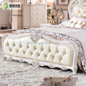 Meubles <span class=keywords><strong>de</strong></span> chambre à coucher <span class=keywords><strong>de</strong></span> luxe modernes, <span class=keywords><strong>lit</strong></span> king size <span class=keywords><strong>avec</strong></span> design confortable en bois massif - Product Image 6