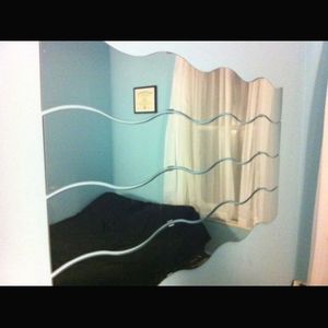 DIY Duvara Monte Çerçevesiz Banyo <span class=keywords><strong>S</strong></span> Şekilli Dalga Aynası