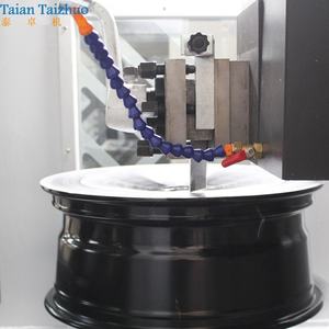 Machine à Tourner pour <span class=keywords><strong>la</strong></span> Réparation des Jantes en Alliage CNC / Machine de Réparation de Jantes WRC28VM - Product Image 6