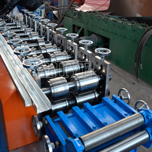 Hochgeschwindigkeits-Rollen form maschine mit 50-100 m Omega-Profil und leichter Stahl hut - Product Image 5