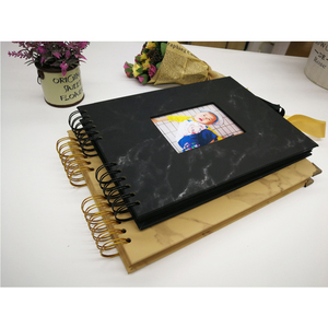 Nero Copertina Rigida FAI DA TE Moderna 12x12 Sprial Scrapbook <span class=keywords><strong>Album</strong></span> di Foto Con 4x6 Finestra - Product Image 3