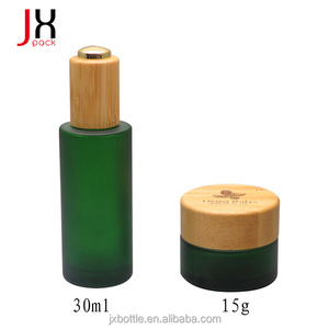 China 10 ml 15 ml 30 ml tapa de bambú aceite esencial cuentagotas botellas y frascos al por mayor - Product Image 3