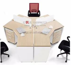 スタッフのための新しいスタイルの3人用デスクオフィスワークステーション/オフィス家具