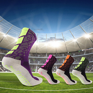 Mens sport compressie custom anti-slip stippen breien machine maded biologische sneaker sokken - Product Image 1