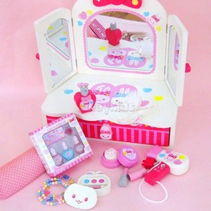 Set di Borse per il Trucco in Legno Rosa per Bambine con Pettine e Altri Accessori W10D018 - Product Image 3